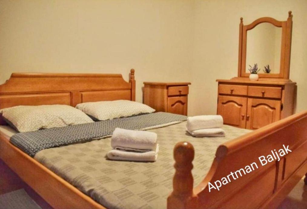 Apartman Baljak 利夫诺 外观 照片