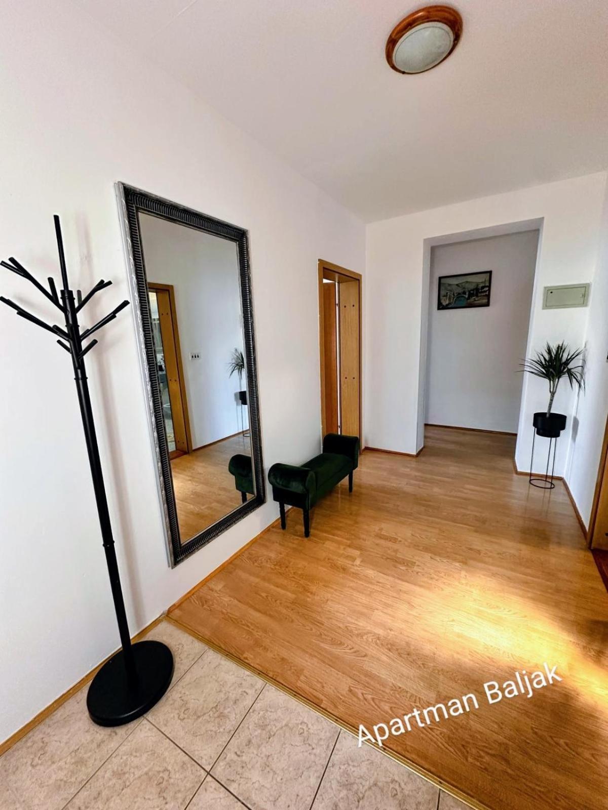 Apartman Baljak 利夫诺 外观 照片