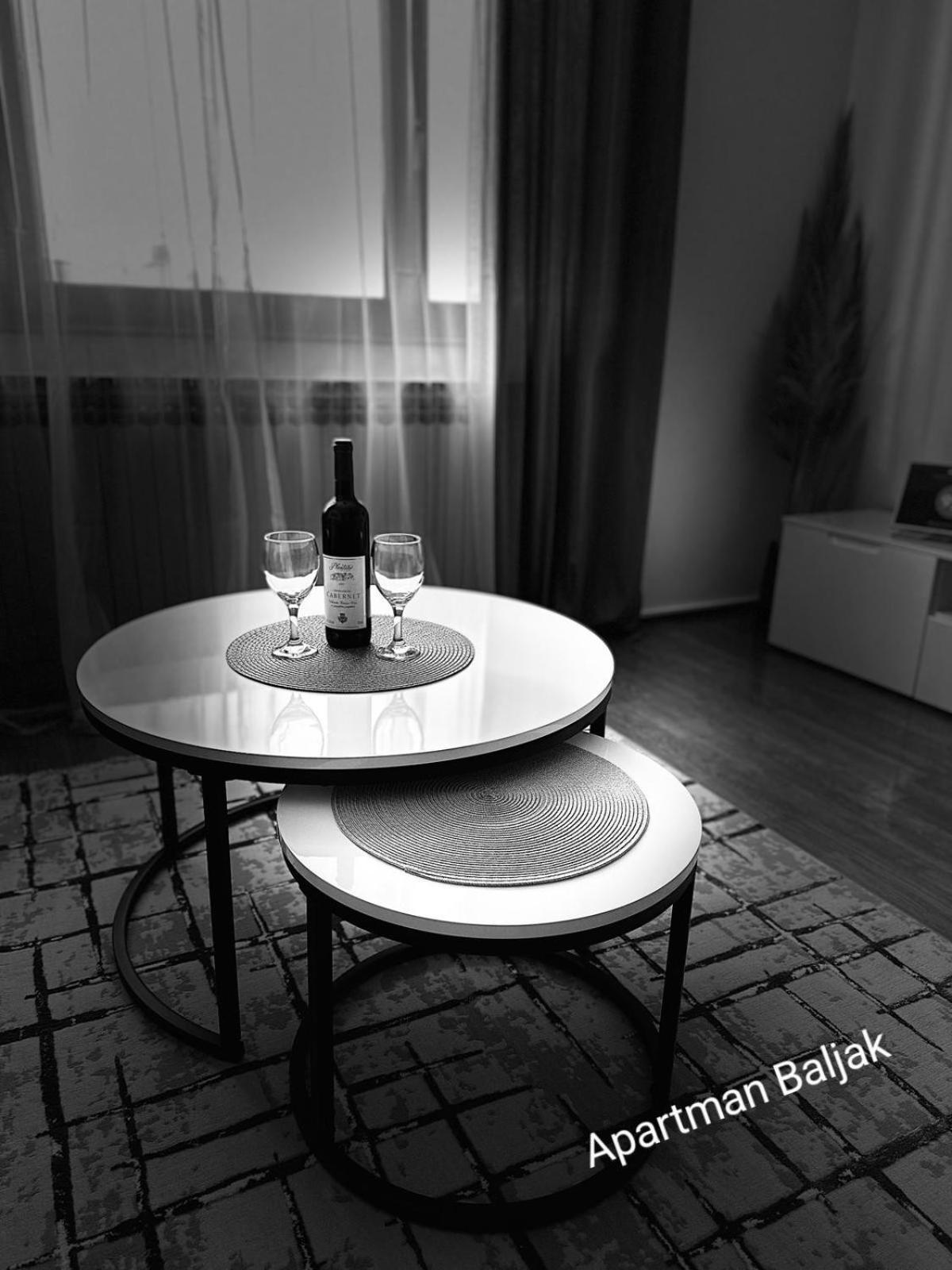 Apartman Baljak 利夫诺 外观 照片