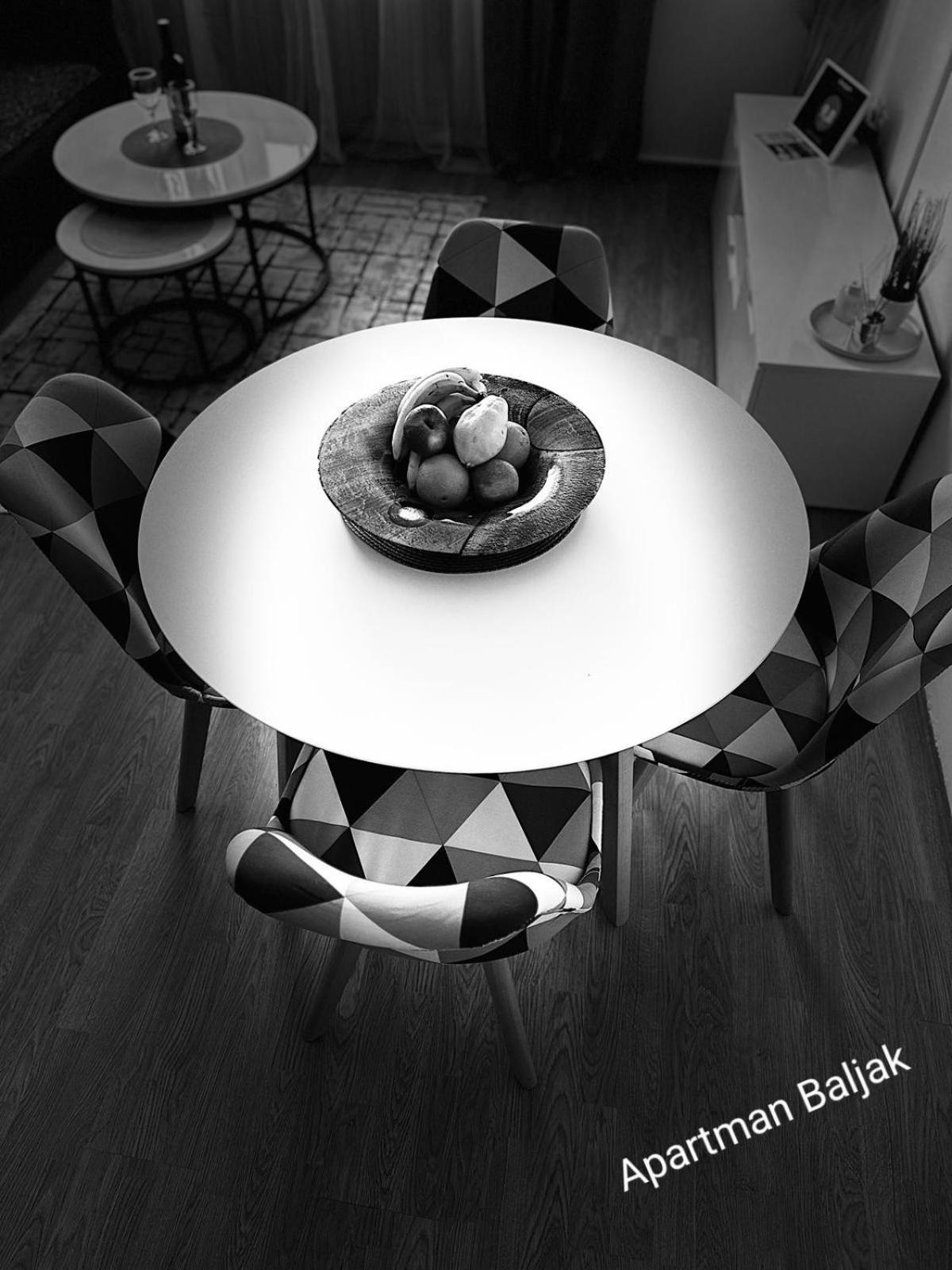 Apartman Baljak 利夫诺 外观 照片